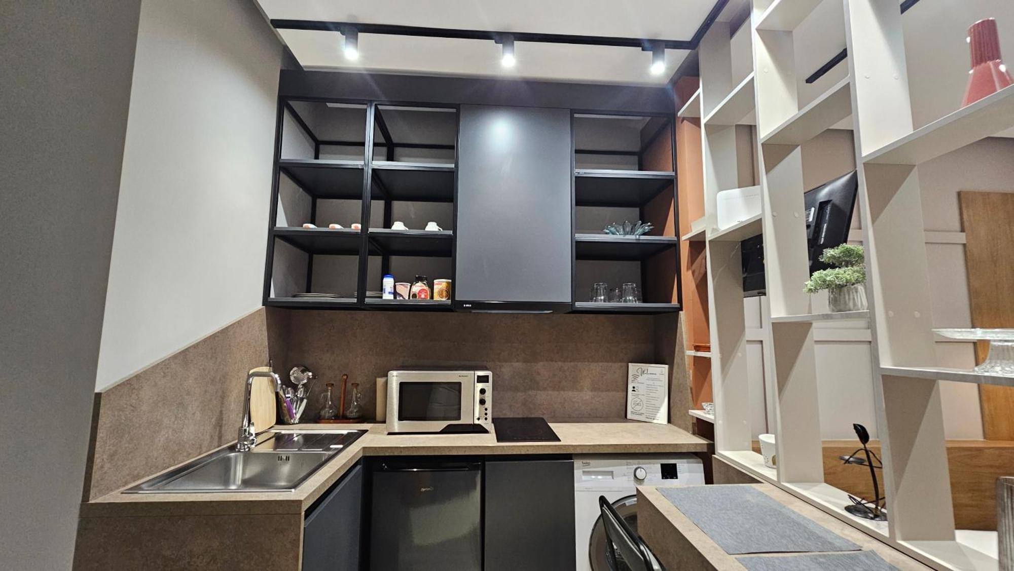 Tam Serviced Studio Apartments Next To Blloku Tirana Exterior photo