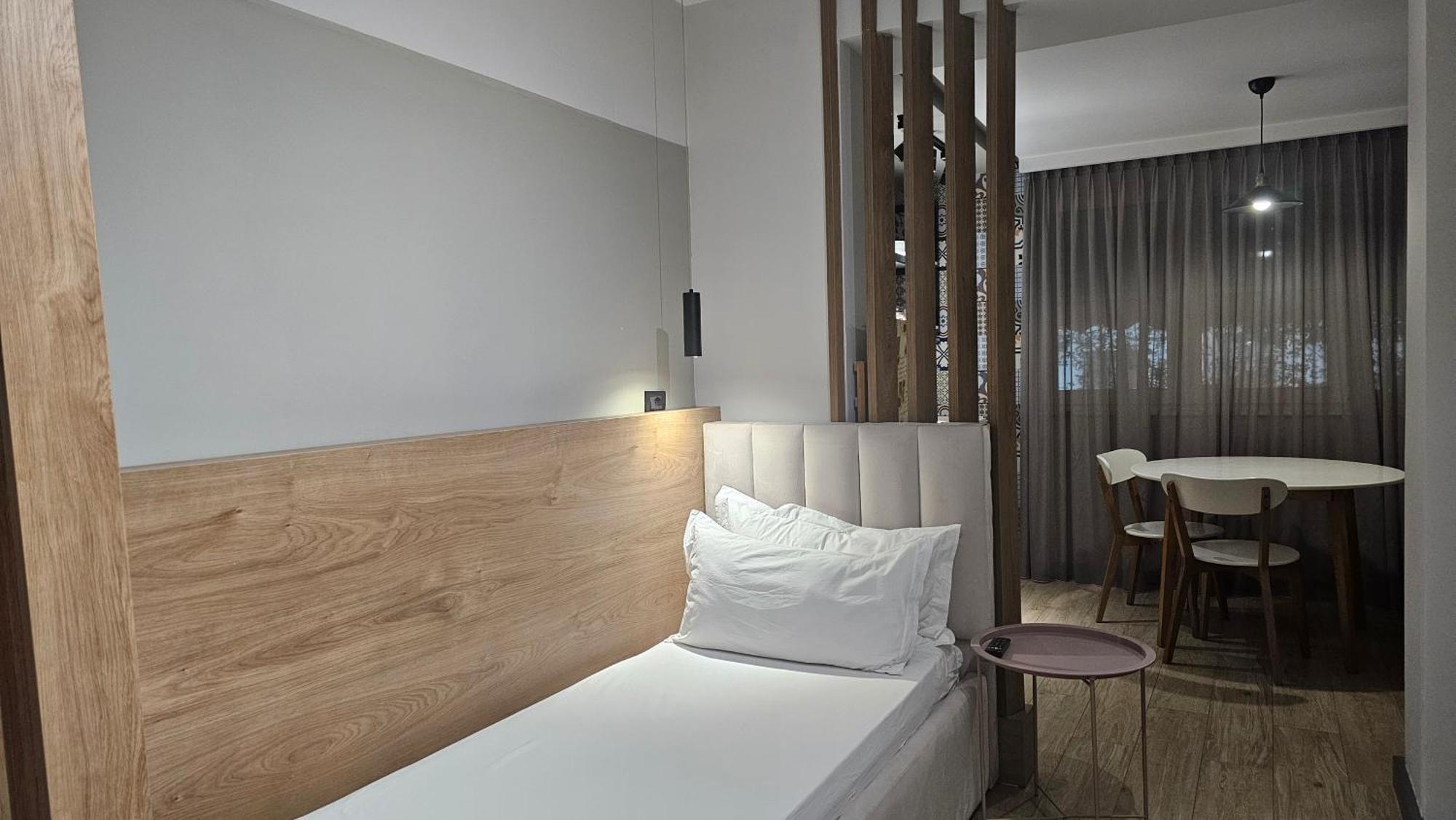 Tam Serviced Studio Apartments Next To Blloku Tirana Exterior photo