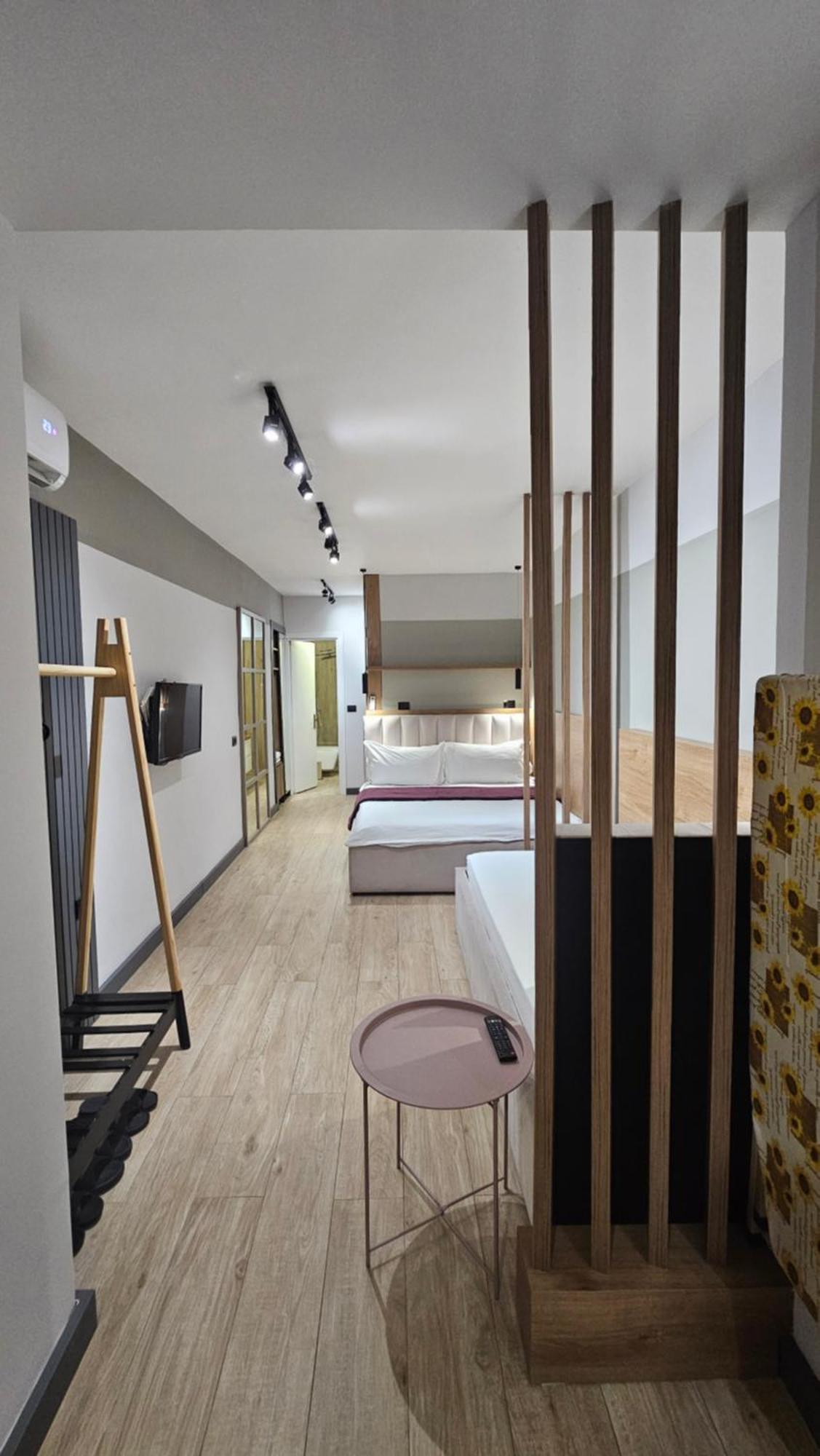 Tam Serviced Studio Apartments Next To Blloku Tirana Exterior photo