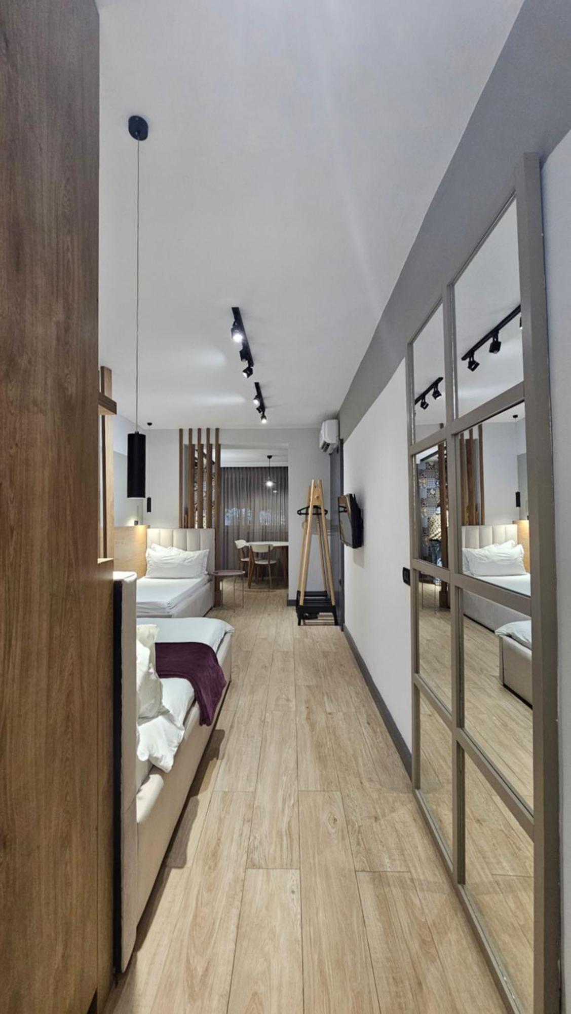 Tam Serviced Studio Apartments Next To Blloku Tirana Exterior photo